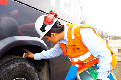 Servicio de talleres Bus camion