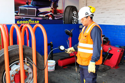 Servicio de talleres Bus camion